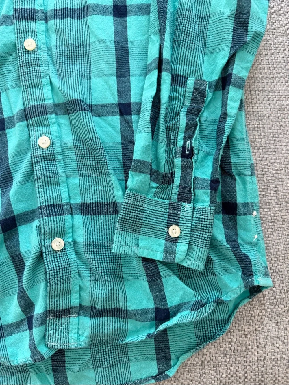 GAP lightweight plaid